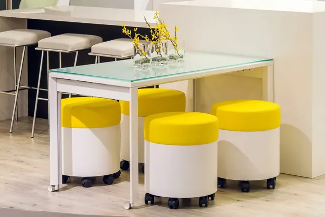 Lounge Seating — GLO 12