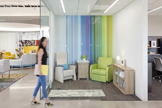 Lounge Seating — GLO 10