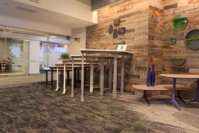 Office Tables — AIS 10